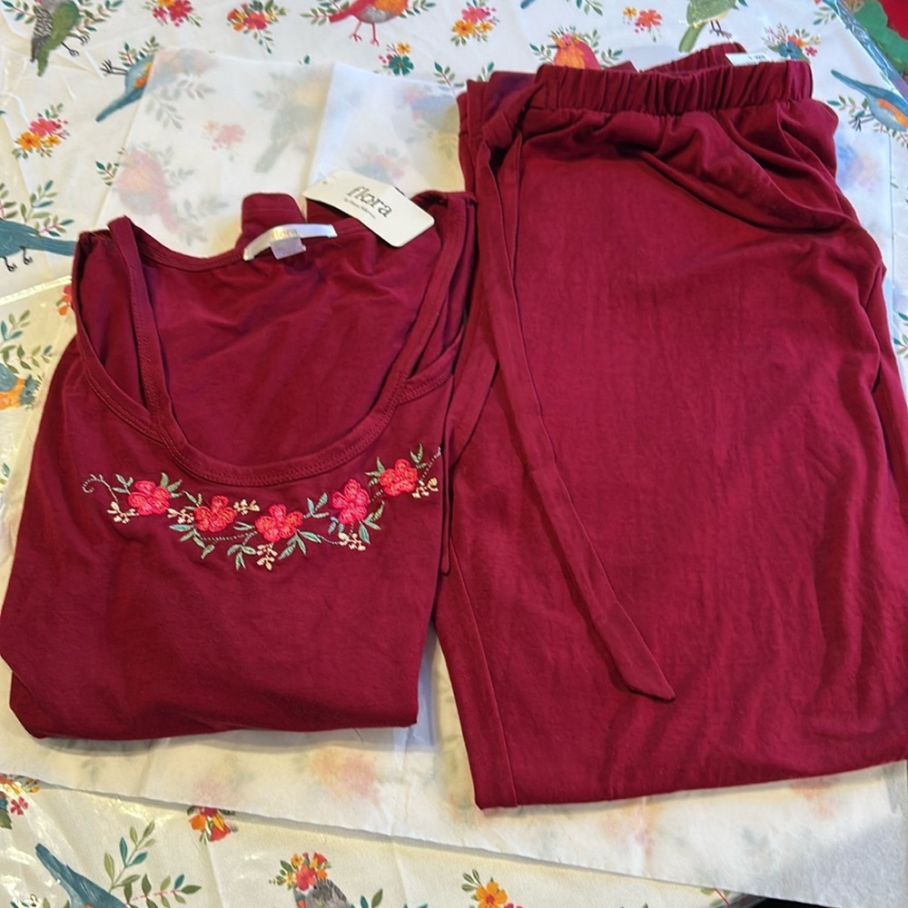 Flora by Flora Nikrooz 2-Piece Long Sleeve Cutout Neckline Women’s Pajama Set Lg